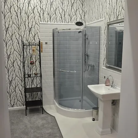 M-House Apartman *