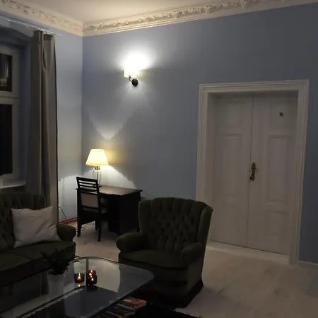 Apartman M-House *